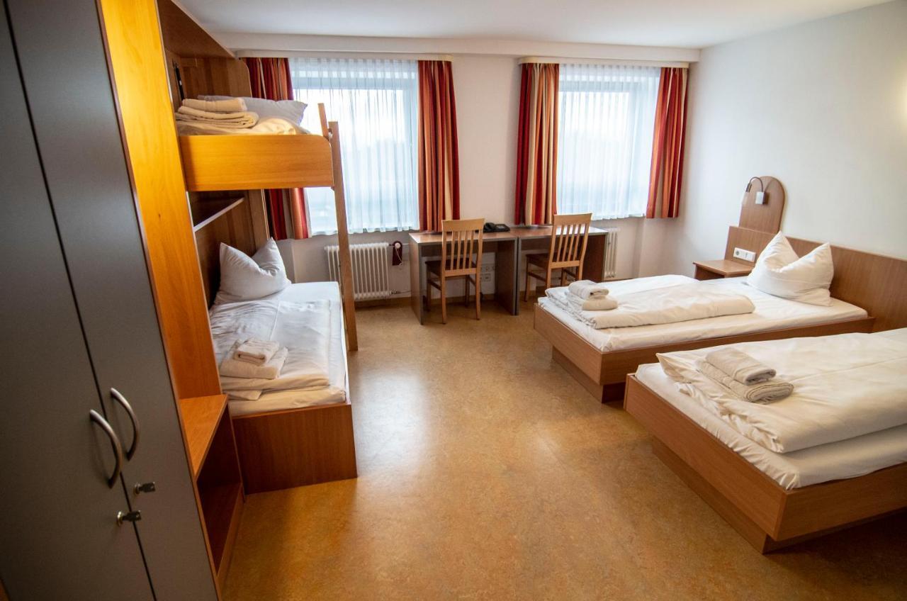 Ausbildungshotel St. Theresia Mnichov Exteriér fotografie